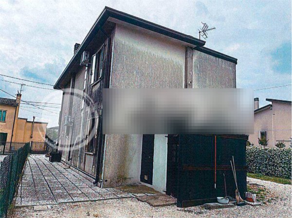 casa indipendente in vendita ad Anguillara Veneta in zona Taglio