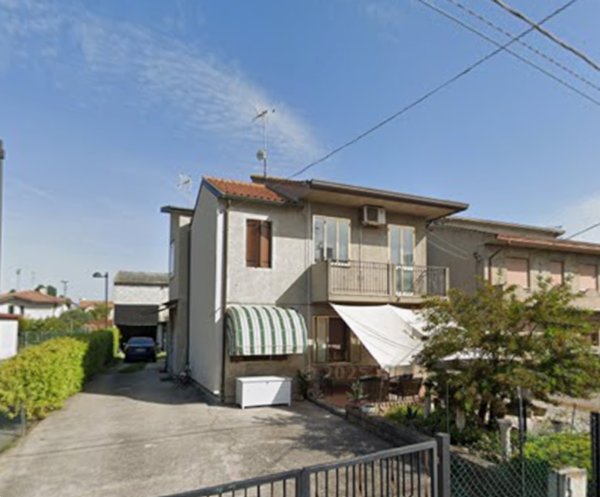 casa indipendente in vendita ad Anguillara Veneta in zona Taglio