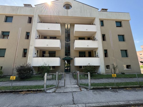 appartamento in vendita ad Anguillara Veneta in zona Taglio
