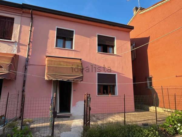 casa indipendente in vendita ad Anguillara Veneta in zona Taglio