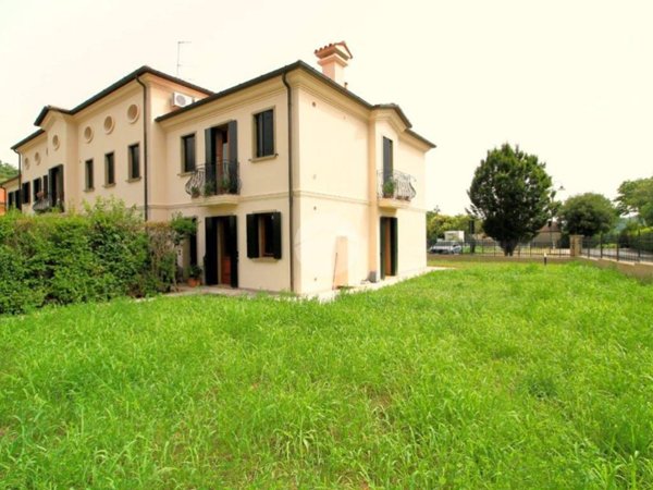 appartamento in vendita ad Arquà Petrarca