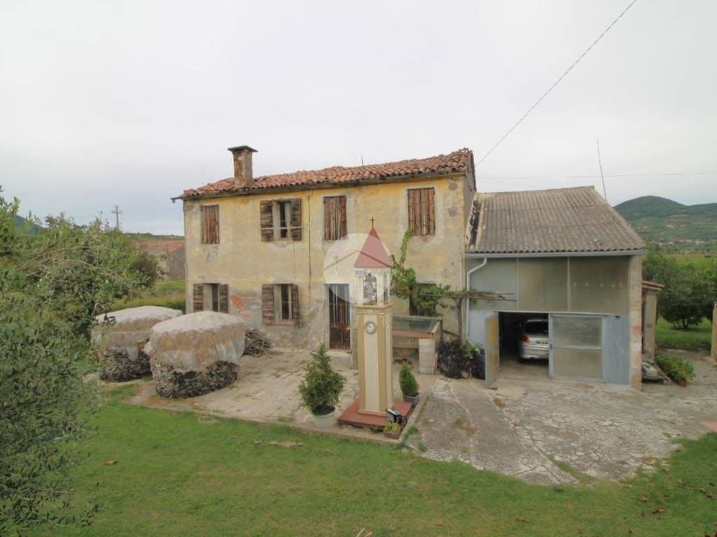 casa indipendente in vendita ad Arquà Petrarca