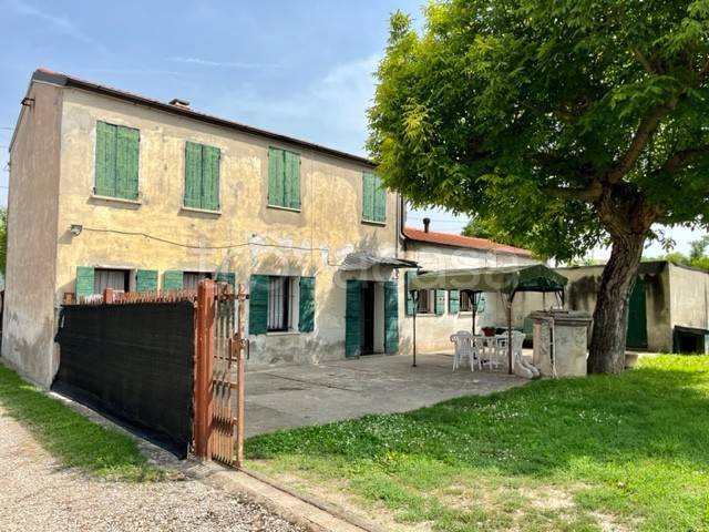 casa indipendente in vendita ad Arquà Petrarca