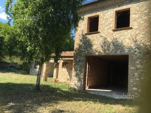 casa indipendente in vendita ad Arquà Petrarca