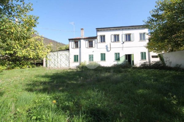 casa indipendente in vendita ad Arquà Petrarca