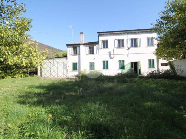 casa indipendente in vendita ad Arquà Petrarca