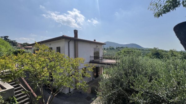 casa indipendente in vendita ad Arquà Petrarca