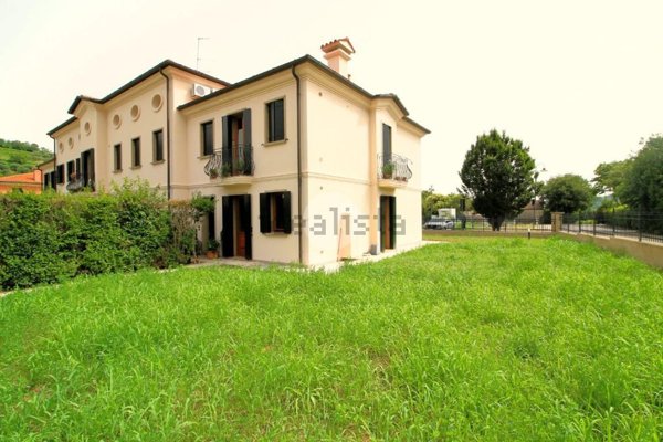 appartamento in vendita ad Arquà Petrarca