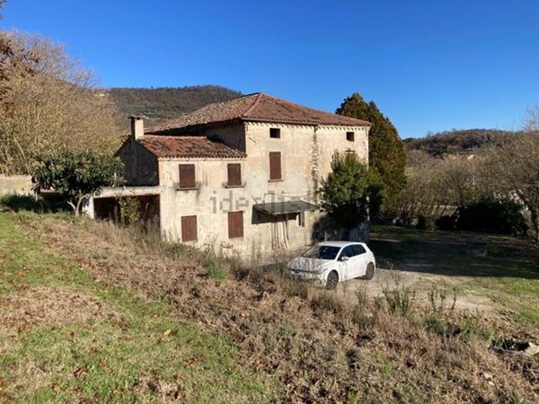 casa indipendente in vendita ad Arquà Petrarca