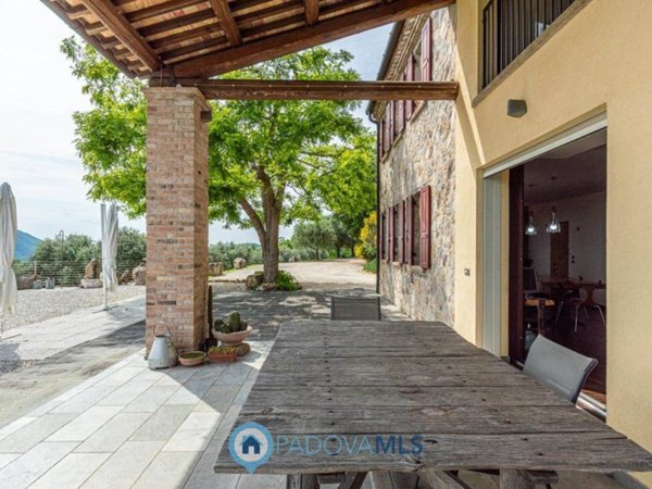 casa indipendente in vendita ad Arquà Petrarca