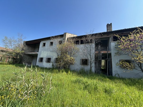 casale in vendita ad Arquà Petrarca