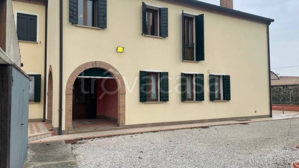 appartamento in vendita ad Arre
