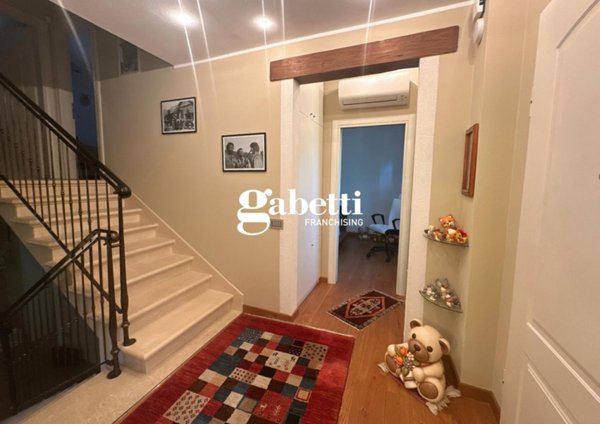 casa indipendente in vendita ad Arre