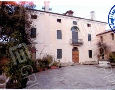 villa in vendita ad Arre