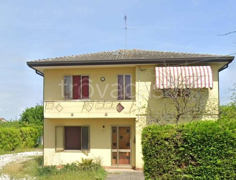 casa indipendente in vendita ad Arre