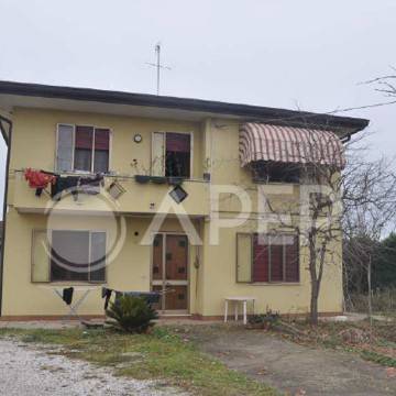 appartamento in vendita ad Arre