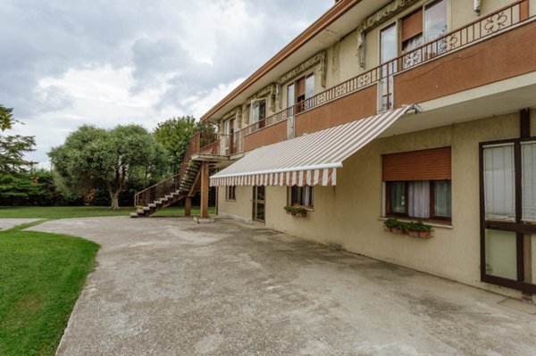 casa indipendente in vendita ad Arre