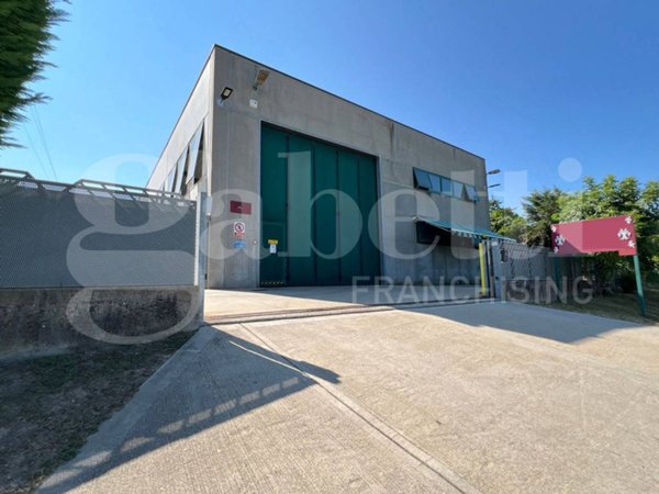 ufficio in vendita ad Arzergrande in zona Vallonga