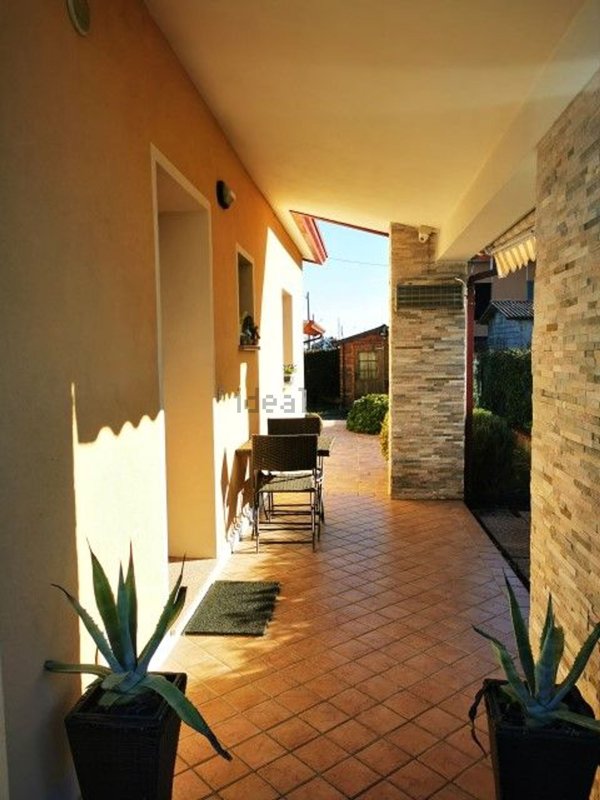 casa indipendente in vendita ad Arzergrande in zona Vallonga