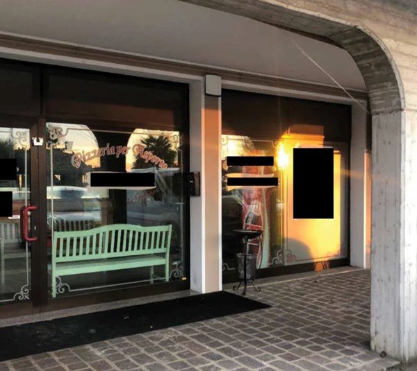 negozio in vendita ad Arzergrande in zona Vallonga