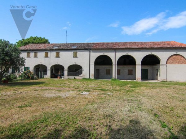 casa indipendente in vendita ad Arzergrande