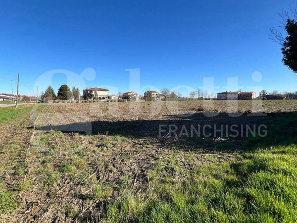 casa indipendente in vendita ad Arzergrande