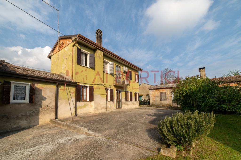 casa indipendente in vendita ad Arzergrande