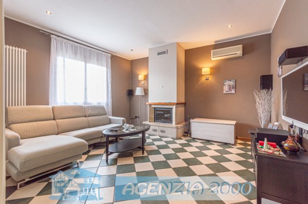 casa indipendente in vendita a Bagnoli di Sopra