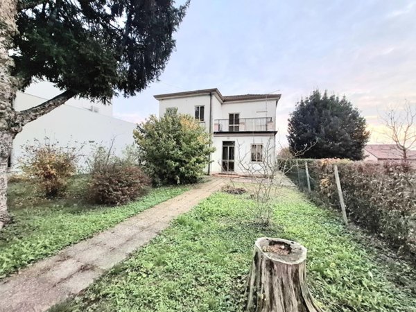 casa indipendente in vendita a Bagnoli di Sopra