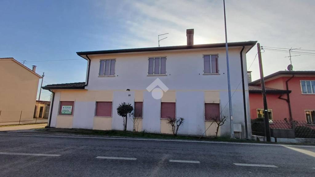 casa indipendente in vendita a Bagnoli di Sopra in zona San Siro