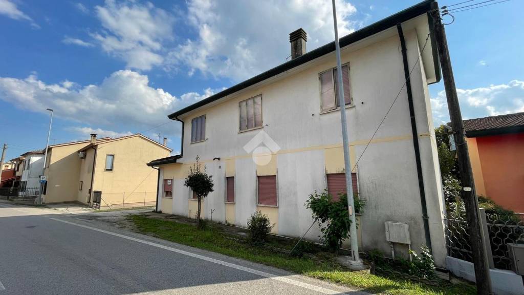 casa indipendente in vendita a Bagnoli di Sopra in zona San Siro