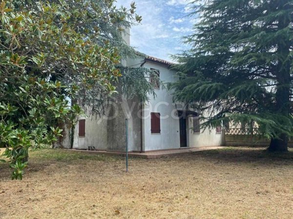 casa indipendente in vendita a Bagnoli di Sopra