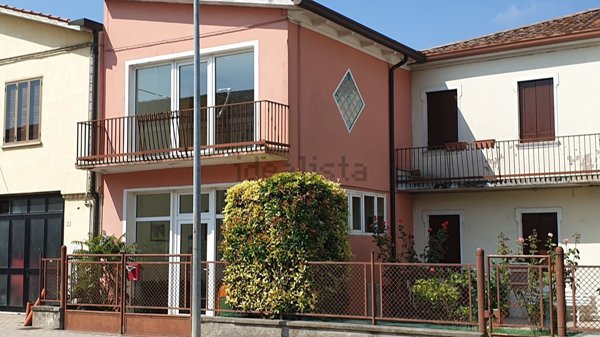 ufficio in vendita a Bagnoli di Sopra