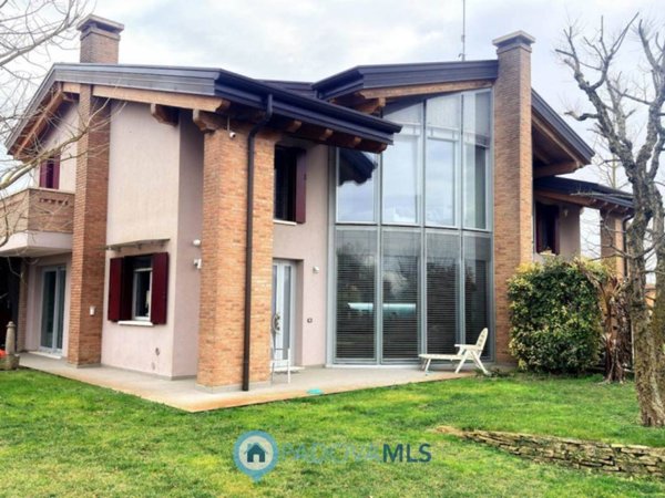 casa indipendente in vendita a Bagnoli di Sopra