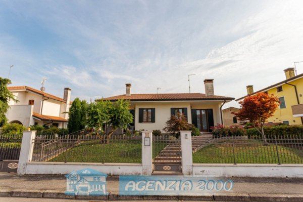 casa indipendente in vendita a Bagnoli di Sopra in zona San Siro