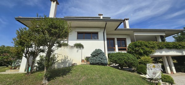 casa indipendente in vendita a Baone in zona Rivadolmo