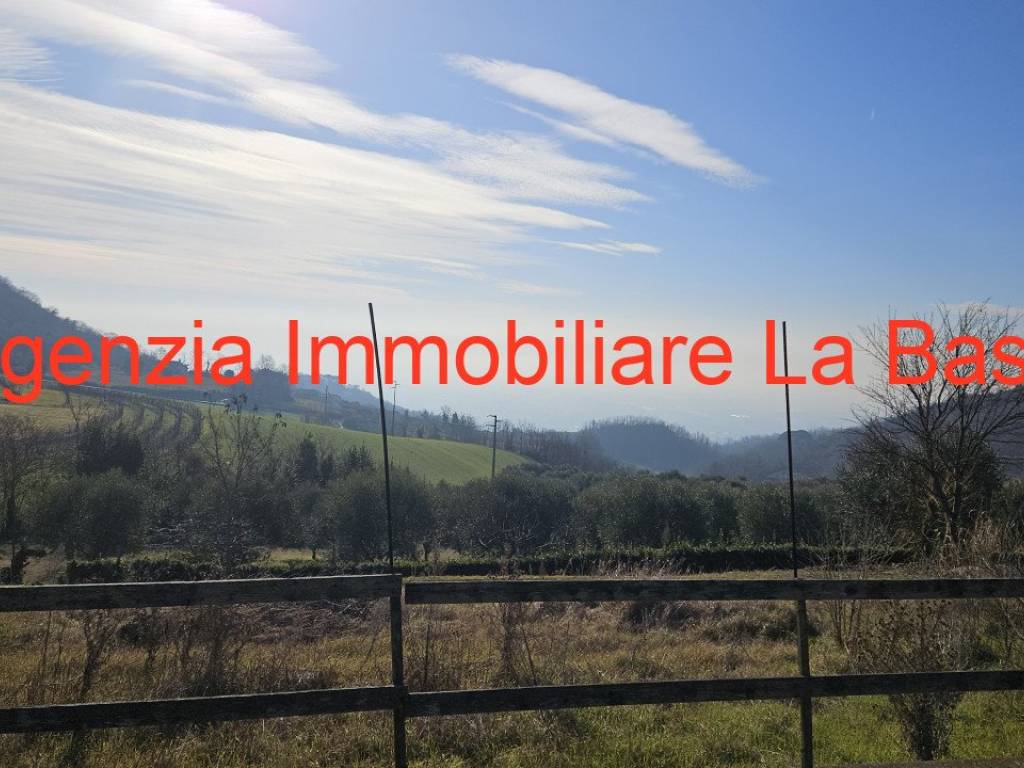 bifamiliare in vendita a Baone in zona Calaone