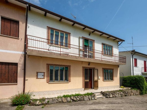 casa indipendente in vendita a Baone