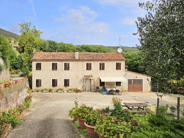 casa indipendente in vendita a Baone