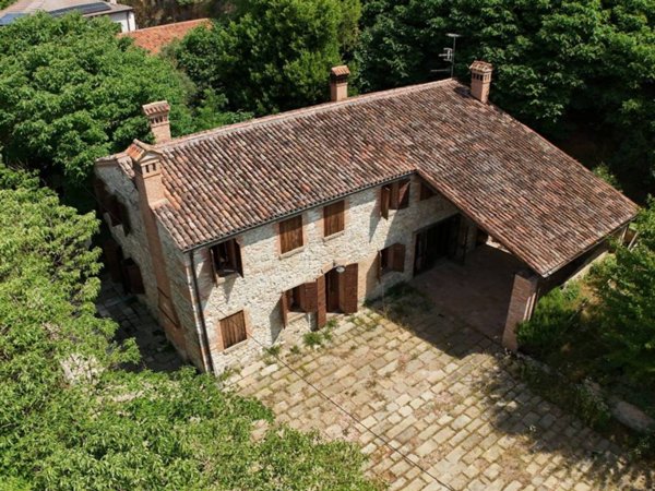 casa indipendente in vendita a Baone