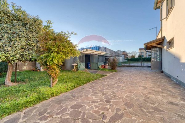 casa indipendente in vendita a Baone