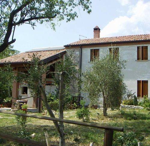 casa indipendente in vendita a Baone