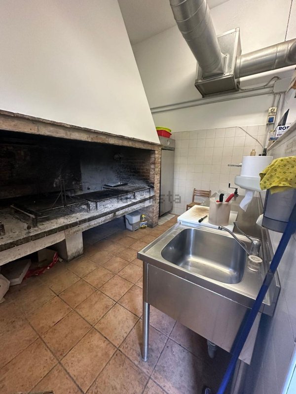 negozio in vendita a Baone