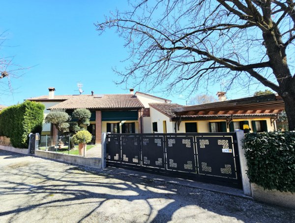 casa indipendente in vendita a Baone in zona Valle San Giorgio