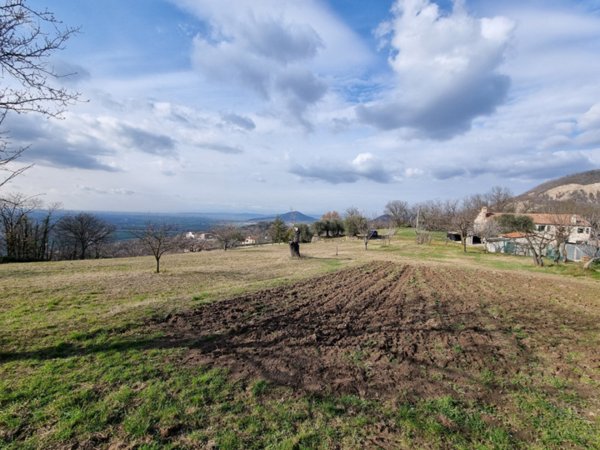 casa indipendente in vendita a Baone in zona Calaone