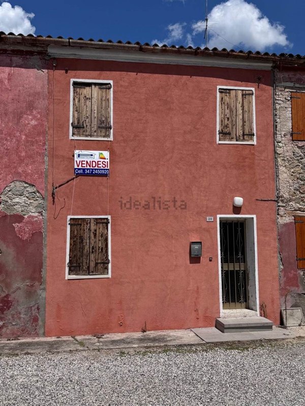 casa indipendente in vendita a Baone in zona Rivadolmo