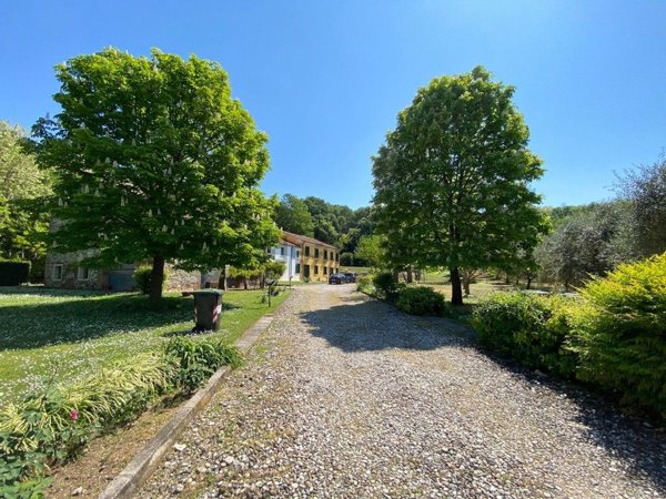 casale in vendita a Baone
