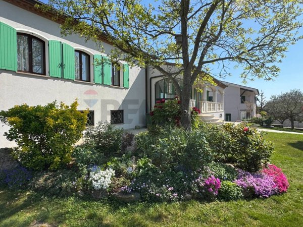casa indipendente in vendita a Baone