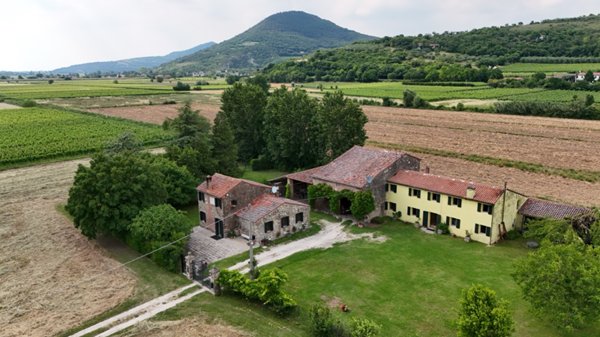 terreno in vendita a Baone in zona Valle San Giorgio