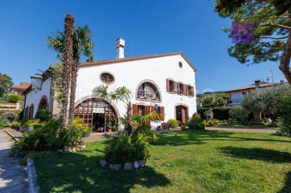 casa indipendente in vendita a Baone in zona Rivadolmo